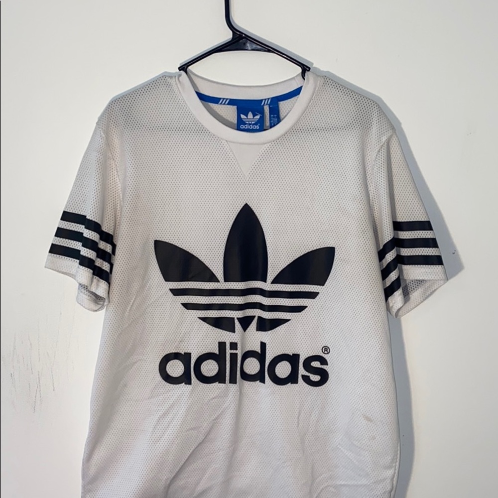 MESH ADIDAS SHIRT (LIKE NEW)